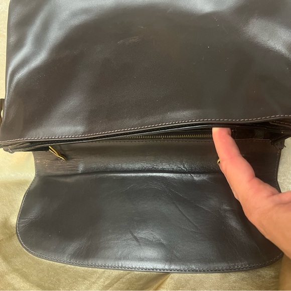 Vintage ‘70s Ferragamo Large Clutch Handbag - Picture 7 of 14